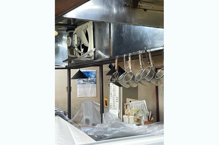 2023年1月　幸来ラーメンエアコン分解洗浄・換気扇　藤ビル⑧
