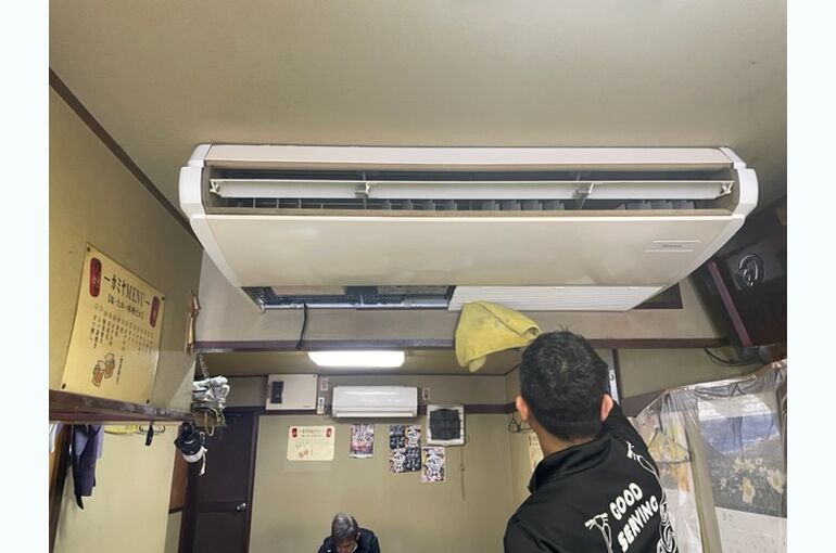2023年3月　カミヤもつ焼き店エアコン分解洗浄⑯