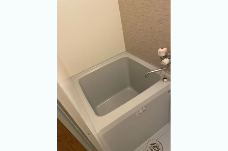 2023年4月　永和建設　高津区オーハウス引渡清掃③